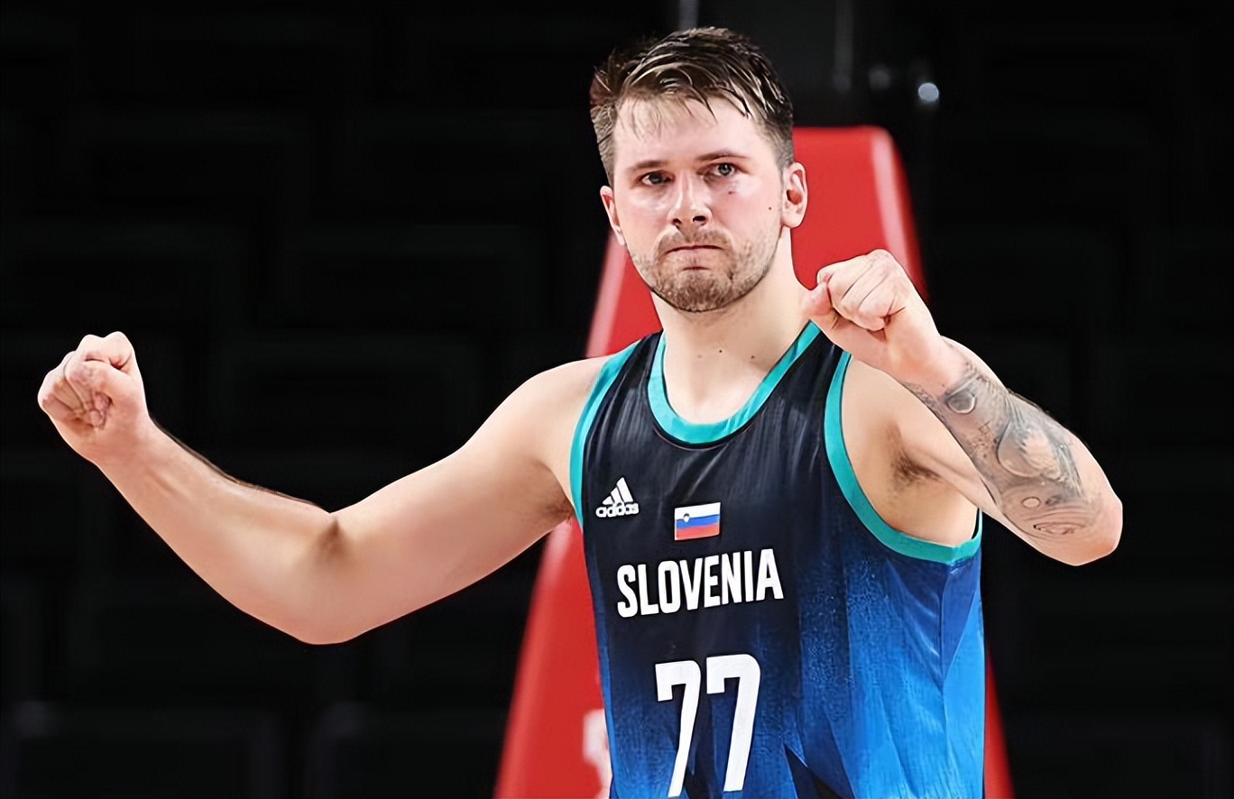 射正率暴跌+机会锐减！TA解析：萨拉赫进攻数据显著下滑（TA解读：萨拉赫进攻表现显著下滑——射门准星跳水、机会产出骤减）