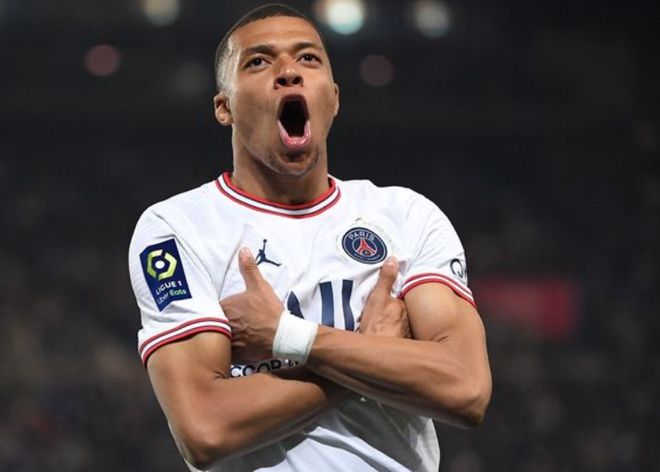 西媒：阿隆索未收到最后通牒，但老佛爷表示必须立即做出改变