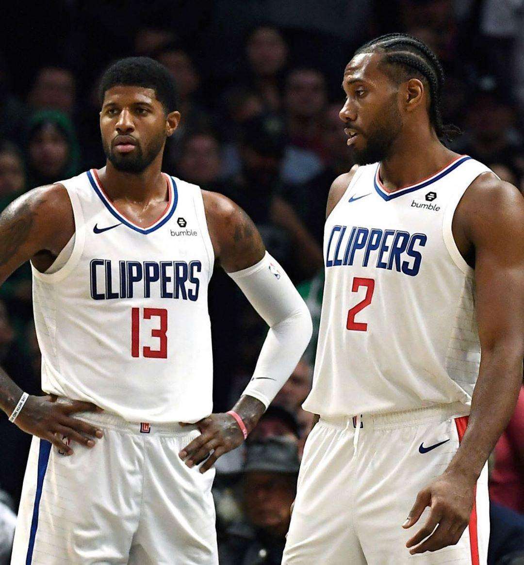 希腊媒：曼联与皇马已经报价奥林匹亚科斯18岁中场穆扎基蒂斯（希腊媒体称曼联与皇马已就奥林匹亚科斯18岁中场穆扎基蒂斯提出报价）