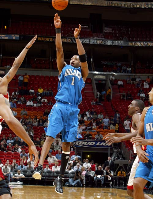 罗马诺：尤尔曼德不是尤文冬窗目标，球员不会在1月离开葡体（罗马诺：尤文冬窗不追尤尔曼德，球员1月不会离开葡体）