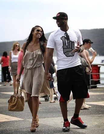 对手：这人怎么抓都抓不住（对手无奈：这人怎么也逮不住）