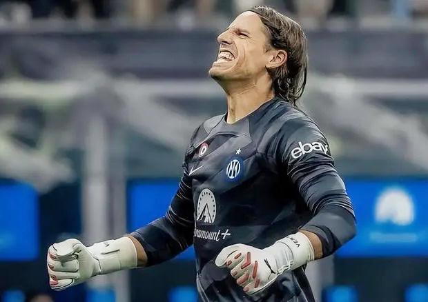 鲁尔：多特小将科尔-坎贝尔就转会接触了中日德兰和图尔贝里（鲁尔：中日德兰、图尔贝里已就引进多特小将科尔-坎贝尔展开接触）