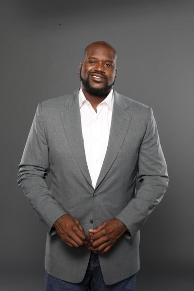 主场0-2告负，皇马各项赛事对塞尔塔19场不败和11连胜被终结（主场0-2不敌，皇马对塞尔塔各项赛事19场不败与11连胜纪录告终）