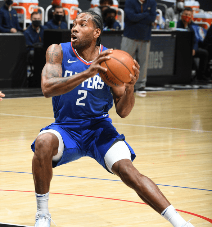 米体：巴洛特利的酒驾指控已撤销，但他还是会从事志愿工作（米体：巴洛特利酒驾指控撤销，仍将继续参与志愿服务）