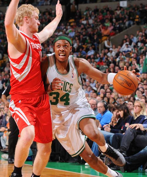 意甲战报：扎尼奥洛破门，2人染红，乌迪内斯2-0帕尔马（意甲速递：扎尼奥洛建功，两人被罚下，乌迪内斯2-0帕尔马）