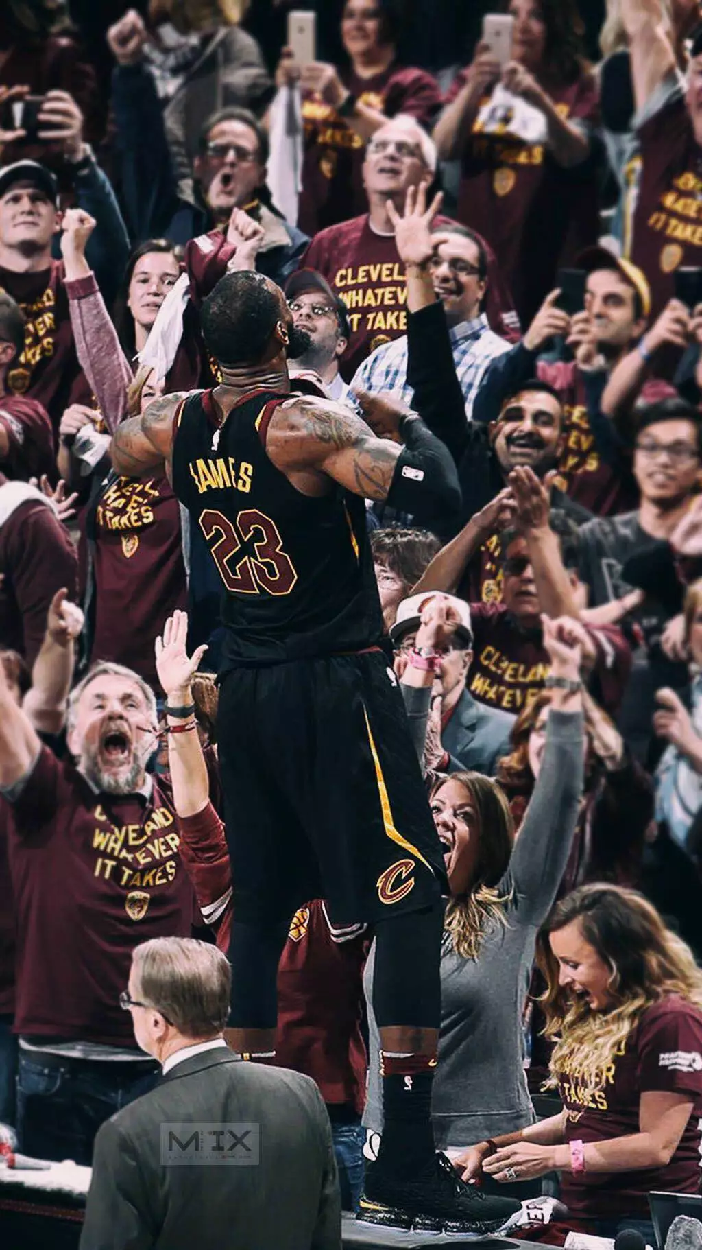 多点开花！尼克斯首发五虎狂砍98分，16分大胜猛龙（尼克斯首发五将齐发力轰98分，16分优势轻取猛龙）