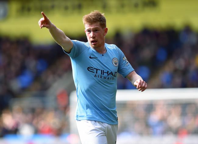 埃芬博格：希望未来乌尔比希成为拜仁一门，目前他是出色替补（埃芬博格：期待乌尔比希未来出任拜仁头号门将，目前他是可靠替补）